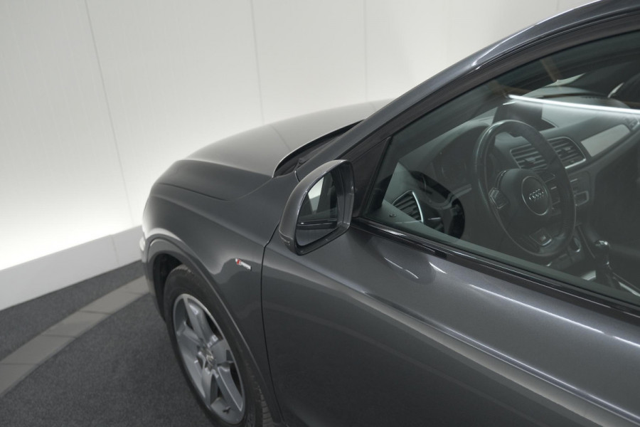 Audi Q3 1.4 TFSI CoD Sport S Line Edition | Parkeersensoren | Navigatie | Climate Control