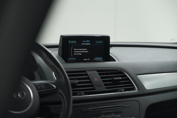 Audi Q3 1.4 TFSI CoD Sport S Line Edition | Parkeersensoren | Navigatie | Climate Control