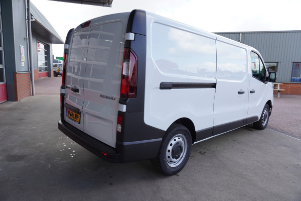 Renault Trafic 2.0 Blue dC1 150PK T30 L2H1 nr.V139 | Airco | Cruise | Navi | Camera