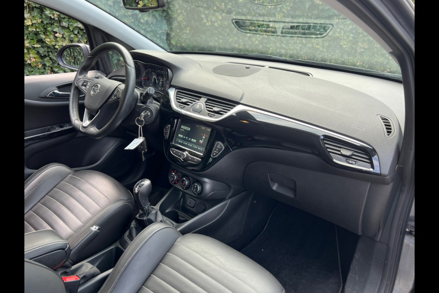 Opel Corsa 1.4 GSi 150 PK | Recaro Stoelen | Bi-Xenon | Stoel + Stuurverwarming