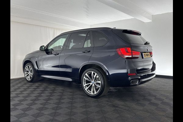 BMW X5 xDrive30d High Executive Aut. *PANO | HEAD-UP | FULL-LEATHER | FULL-LED | HARMAN/KARDON | MEMORY-PACK | DIGI-COCKPIT | KEYLESS | CAMERA | NAVI-FULLMAP | AMBIENT-LIGHT | COMFORT-SEATS | 20''ALU*