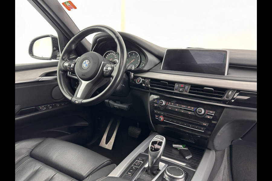 BMW X5 xDrive30d High Executive Aut. *PANO | HEAD-UP | FULL-LEATHER | FULL-LED | HARMAN/KARDON | MEMORY-PACK | DIGI-COCKPIT | KEYLESS | CAMERA | NAVI-FULLMAP | AMBIENT-LIGHT | COMFORT-SEATS | 20''ALU*