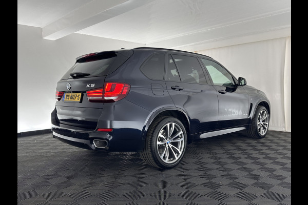 BMW X5 xDrive30d High Executive Aut. *PANO | HEAD-UP | FULL-LEATHER | FULL-LED | HARMAN/KARDON | MEMORY-PACK | DIGI-COCKPIT | KEYLESS | CAMERA | NAVI-FULLMAP | AMBIENT-LIGHT | COMFORT-SEATS | 20''ALU*