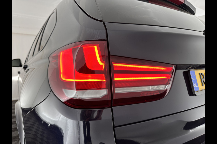 BMW X5 xDrive30d High Executive Aut. *PANO | HEAD-UP | FULL-LEATHER | FULL-LED | HARMAN/KARDON | MEMORY-PACK | DIGI-COCKPIT | KEYLESS | CAMERA | NAVI-FULLMAP | AMBIENT-LIGHT | COMFORT-SEATS | 20''ALU*