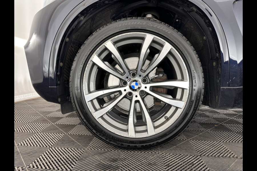 BMW X5 xDrive30d High Executive Aut. *PANO | HEAD-UP | FULL-LEATHER | FULL-LED | HARMAN/KARDON | MEMORY-PACK | DIGI-COCKPIT | KEYLESS | CAMERA | NAVI-FULLMAP | AMBIENT-LIGHT | COMFORT-SEATS | 20''ALU*