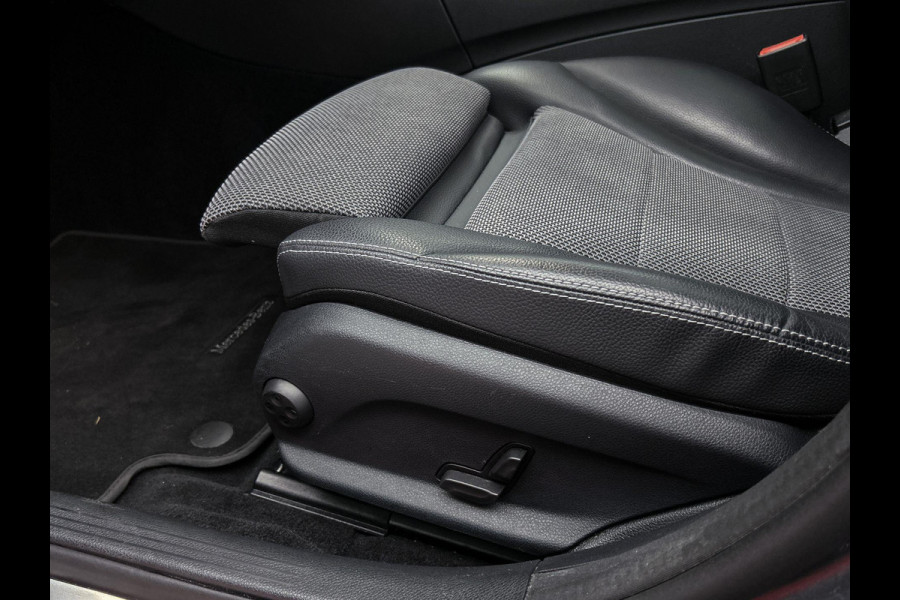 Mercedes-Benz C-Klasse 160 Sport Edition(NL-auto, Goed onderH, Panoramadak, Trekhaak, Carplay, Camera, Stoelv, Navi, Etc)