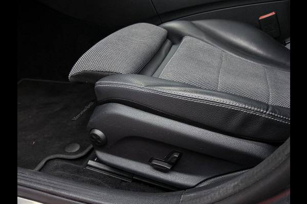 Mercedes-Benz C-Klasse 160 Sport Edition(NL-auto, Goed onderH, Panoramadak, Trekhaak, Carplay, Camera, Stoelv, Navi, Etc)