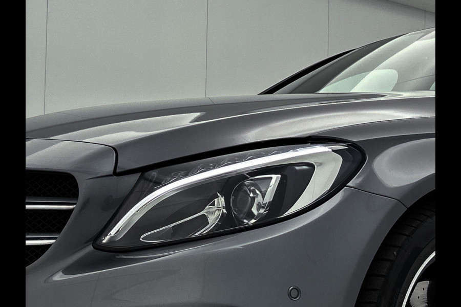 Mercedes-Benz C-Klasse 160 Sport Edition(NL-auto, Goed onderH, Panoramadak, Trekhaak, Carplay, Camera, Stoelv, Navi, Etc)