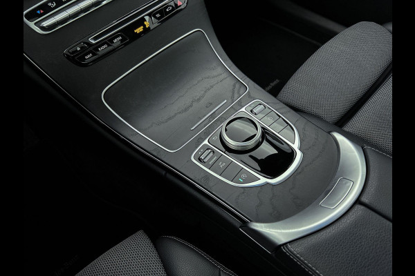 Mercedes-Benz C-Klasse 160 Sport Edition(NL-auto, Goed onderH, Panoramadak, Trekhaak, Carplay, Camera, Stoelv, Navi, Etc)