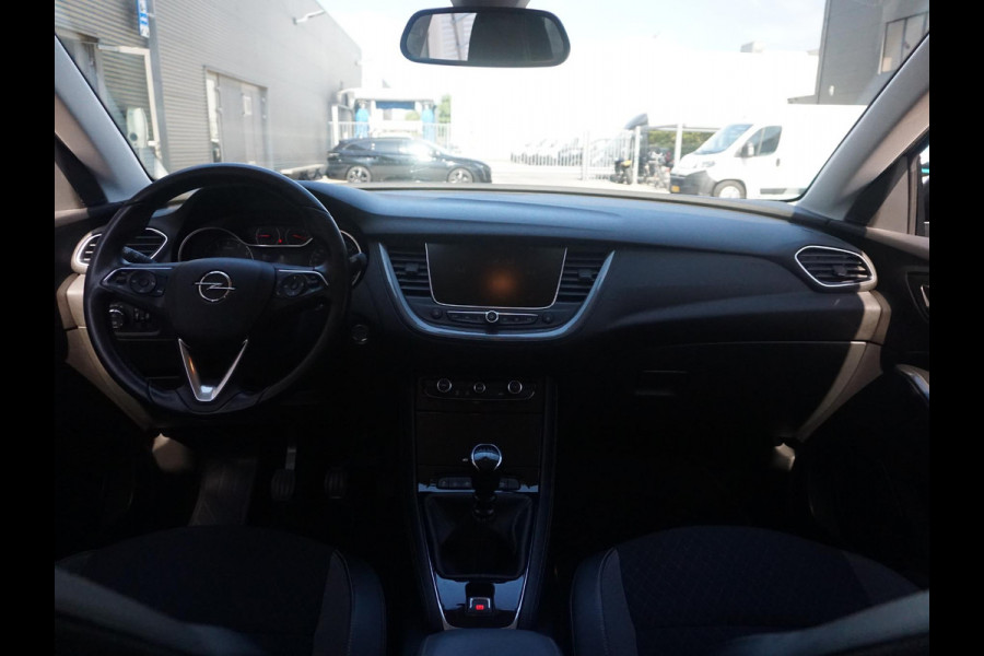 Opel Grandland X 1.2 Turbo Innovation Ele achterklep | Trekhaak