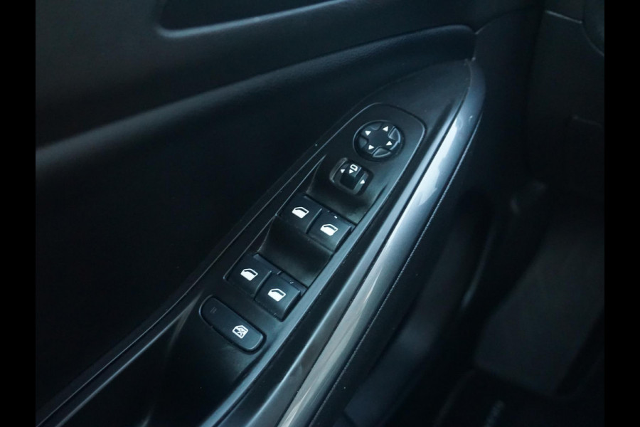 Opel Grandland X 1.2 Turbo Innovation Ele achterklep | Trekhaak