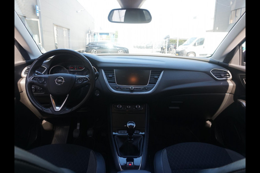 Opel Grandland X 1.2 Turbo Innovation Ele achterklep | Trekhaak