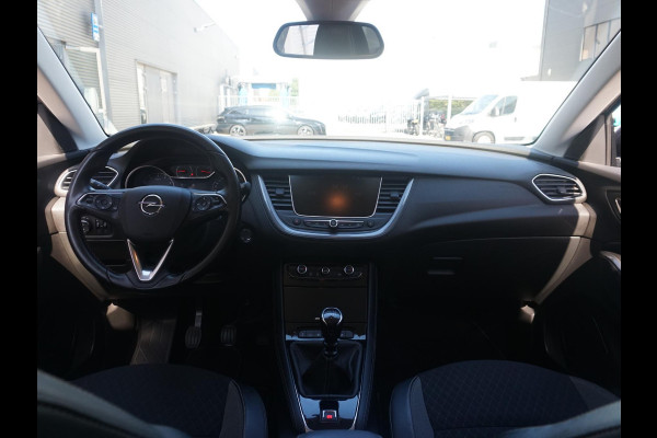 Opel Grandland X 1.2 Turbo Innovation Ele achterklep | Trekhaak