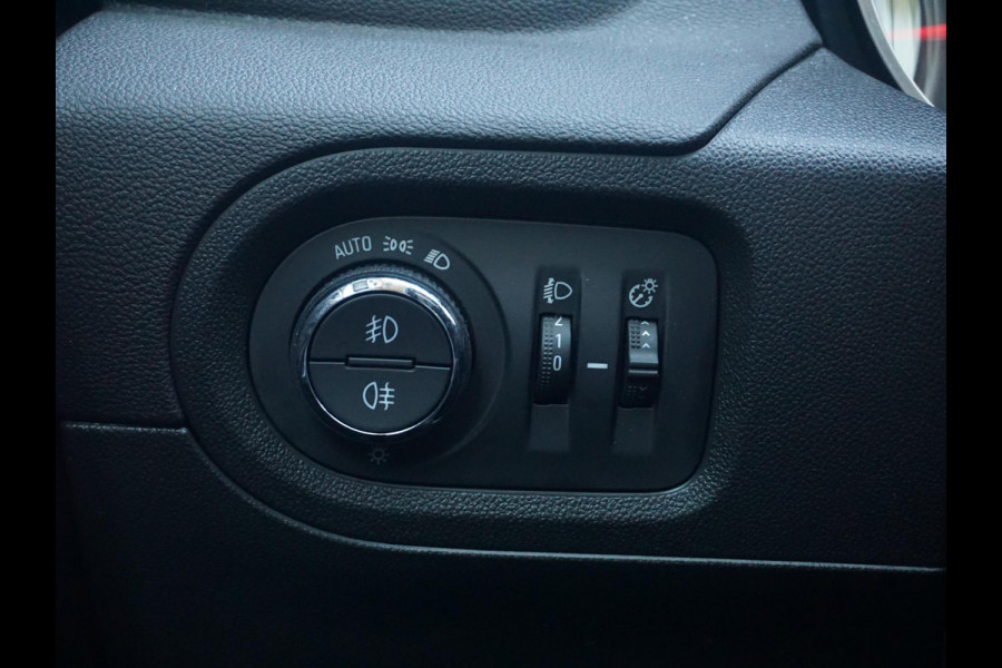 Opel Grandland X 1.2 Turbo Innovation Ele achterklep | Trekhaak