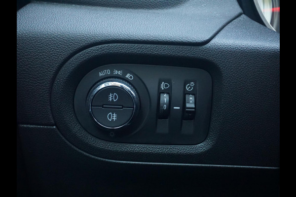 Opel Grandland X 1.2 Turbo Innovation Ele achterklep | Trekhaak