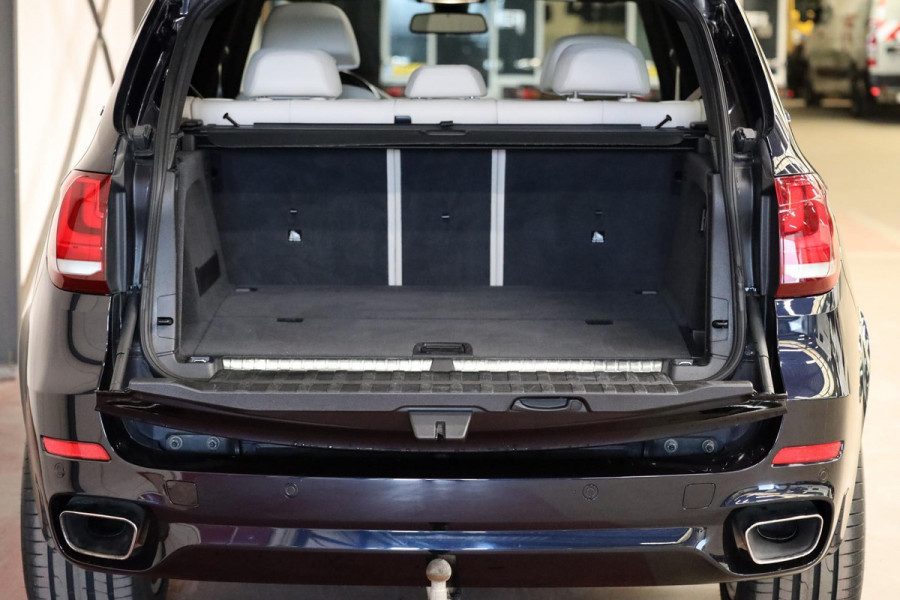 BMW X5 xDrive40e LEASE 625 EURO PER MAAND BMW X5 xDrive40e LEASE 495 EURO PER MAAND