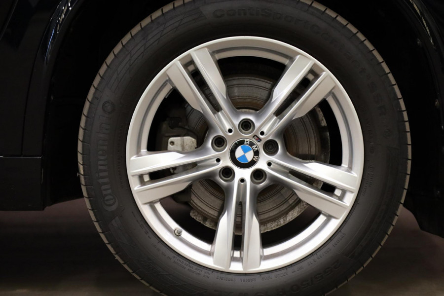BMW X5 xDrive40e LEASE 625 EURO PER MAAND BMW X5 xDrive40e LEASE 495 EURO PER MAAND
