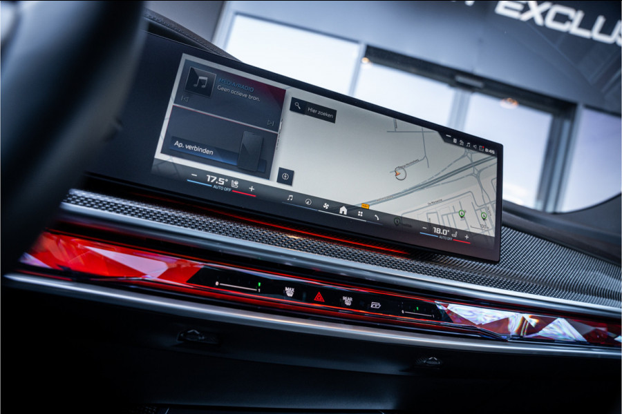 BMW 7 Serie M760e xDrive - M Sport | Sky Lounge | B&W | Massage