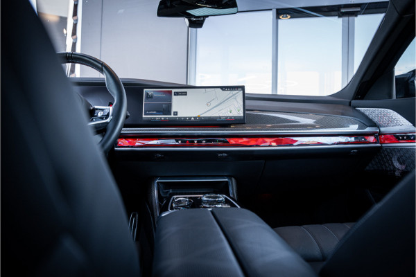 BMW 7 Serie M760e xDrive - M Sport | Sky Lounge | B&W | Massage