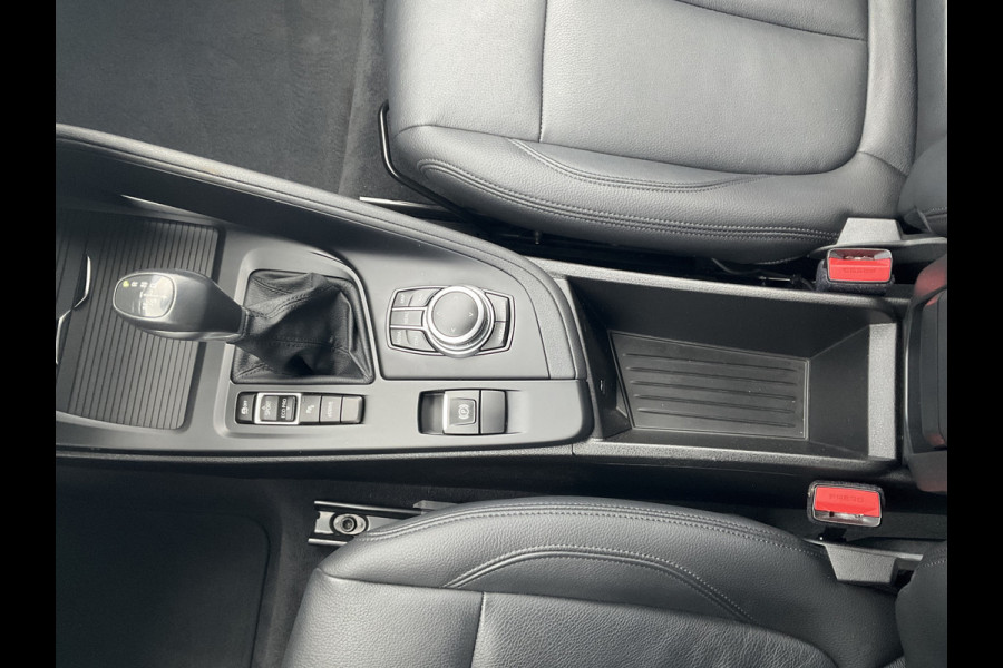 BMW X1 xDrive25e 222PK Automaat Trekhaak Leder Carplay Led Elek.Klep Plug-in!