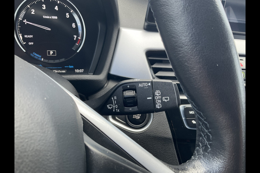 BMW X1 xDrive25e 222PK Automaat Trekhaak Leder Carplay Led Elek.Klep Plug-in!