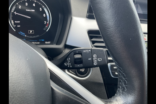 BMW X1 xDrive25e 222PK Automaat Trekhaak Leder Carplay Led Elek.Klep Plug-in!