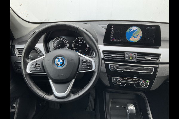BMW X1 xDrive25e 222PK Automaat Trekhaak Leder Carplay Led Elek.Klep Plug-in!