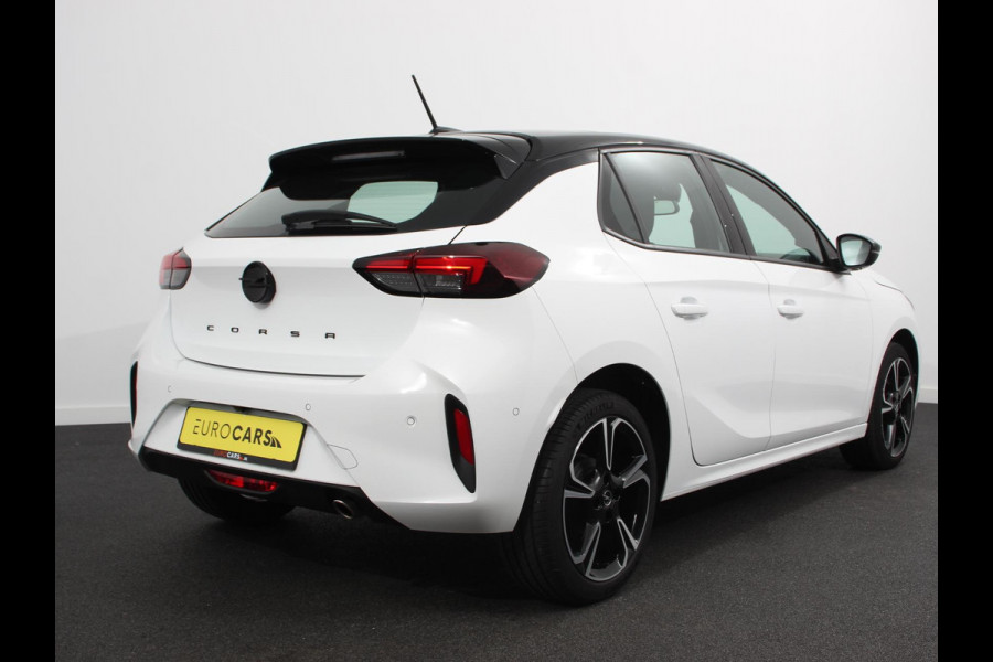 Opel Corsa 1.2 GS Panorama dak Digitale Cockpit Climate Control Dab Camera Parkeersensoren Cruise control LED Verwarmde voorstoelen Stuurwiel verwarmd Navigatie Climate control Apple carplay/ Android Auto Parkeer sensoren voor en achter