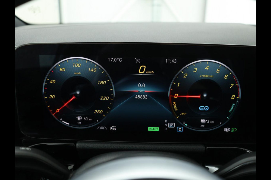 Mercedes-Benz B-Klasse 250e AMG Night | Stoelverwarming | Camera | Carplay | Sfeerverlichting | Leder/Alcantara | Full LED | Widescreen