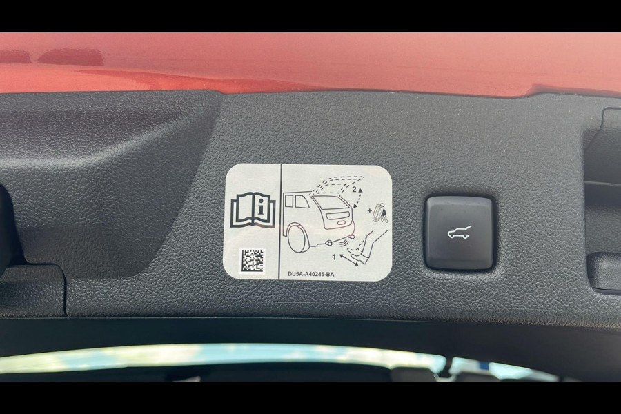 Ford Kuga 1.5 EcoBoost ST-Line X | Winterpakket | Adaptieve Cruise Control | Head-up Display | Electrische achterklep