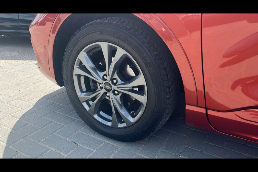 Ford Kuga 1.5 EcoBoost ST-Line X | Winterpakket | Adaptieve Cruise Control | Head-up Display | Electrische achterklep