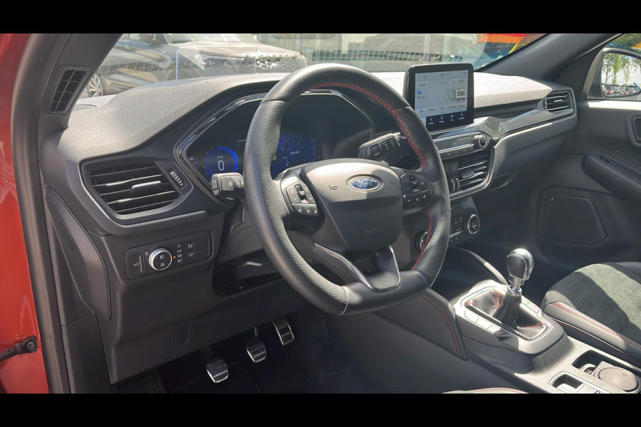 Ford Kuga 1.5 EcoBoost ST-Line X | Winterpakket | Adaptieve Cruise Control | Head-up Display | Electrische achterklep