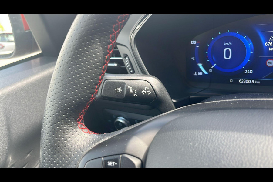 Ford Kuga 1.5 EcoBoost ST-Line X | Winterpakket | Adaptieve Cruise Control | Head-up Display | Electrische achterklep