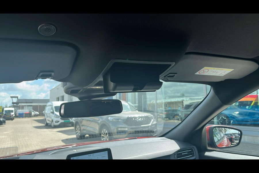 Ford Kuga 1.5 EcoBoost ST-Line X | Winterpakket | Adaptieve Cruise Control | Head-up Display | Electrische achterklep