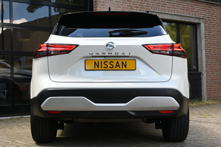 Nissan QASHQAI 1.3 MHEV Xtronic 1st Ed. Pano A.Cruise 360CAM '21