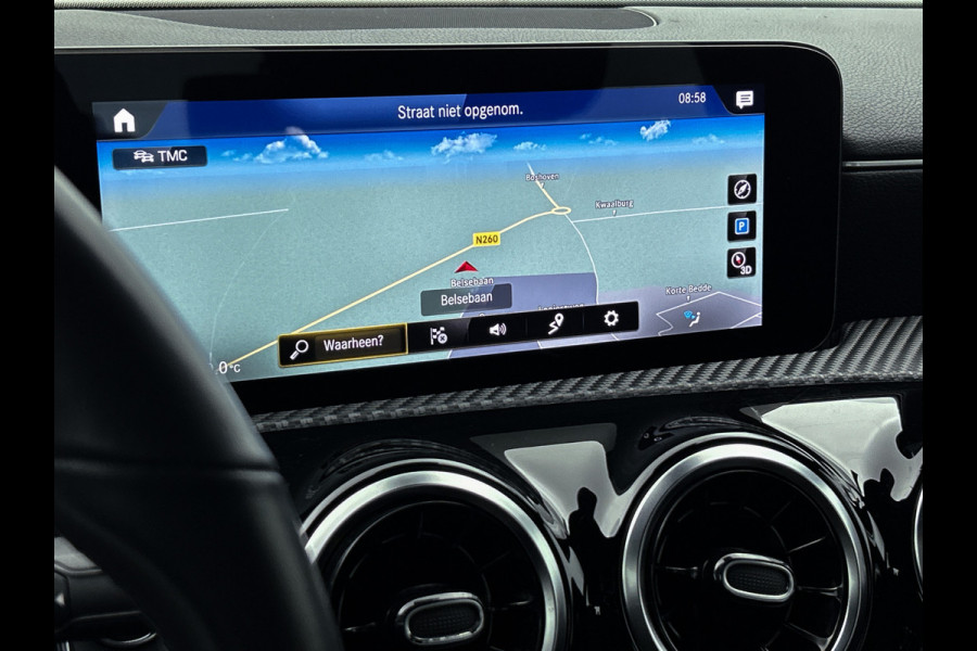 Mercedes-Benz A-Klasse 250 e Plug-In Hybride Lichtmetalen velgen | MBUX wide screen | Navigatie \ Parking support met camera achter | Inclusief 24 maanden MB Certified garantie voor Europa.
