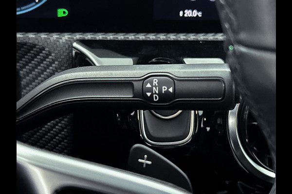 Mercedes-Benz A-Klasse 250 e Plug-In Hybride Lichtmetalen velgen | MBUX wide screen | Navigatie \ Parking support met camera achter | Inclusief 24 maanden MB Certified garantie voor Europa.