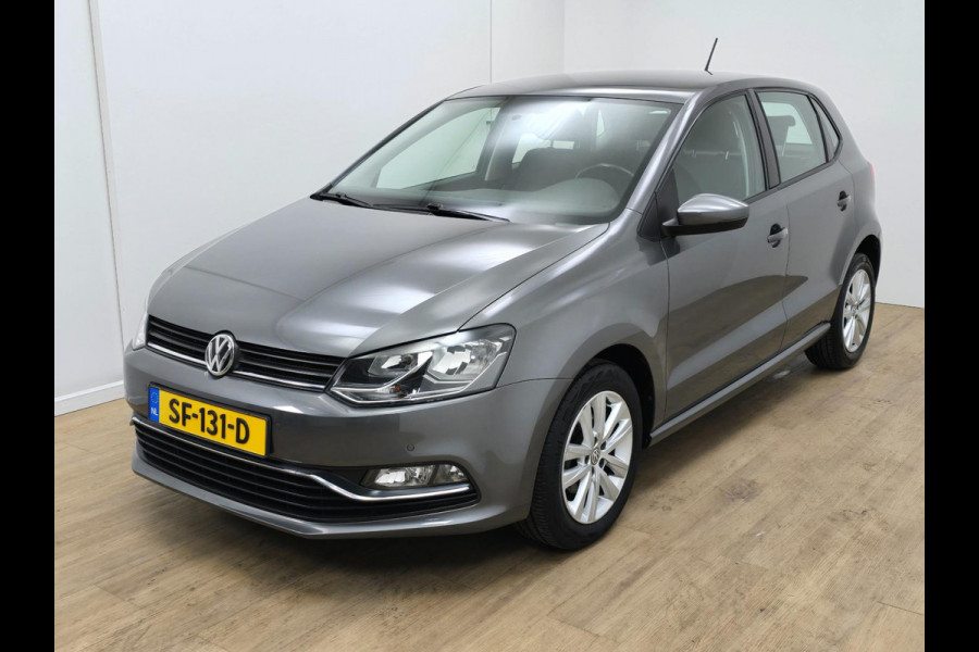 Volkswagen Polo Occasion 1.2 TSI Comfortline automaat | Parkeersensoren | Cruisecontrol | Tweedehands Volkswagen Polo antraciet