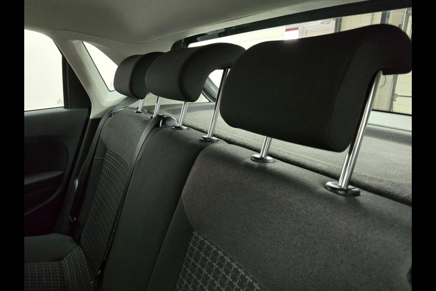 Volkswagen Polo Occasion 1.2 TSI Comfortline automaat | Parkeersensoren | Cruisecontrol | Tweedehands Volkswagen Polo antraciet