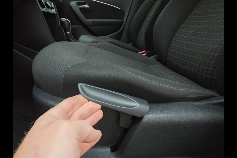 Volkswagen Polo Occasion 1.2 TSI Comfortline automaat | Parkeersensoren | Cruisecontrol | Tweedehands Volkswagen Polo antraciet