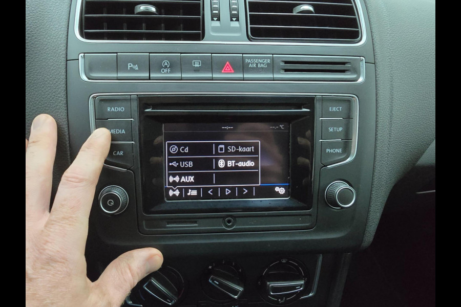Volkswagen Polo Occasion 1.2 TSI Comfortline automaat | Parkeersensoren | Cruisecontrol | Tweedehands Volkswagen Polo antraciet