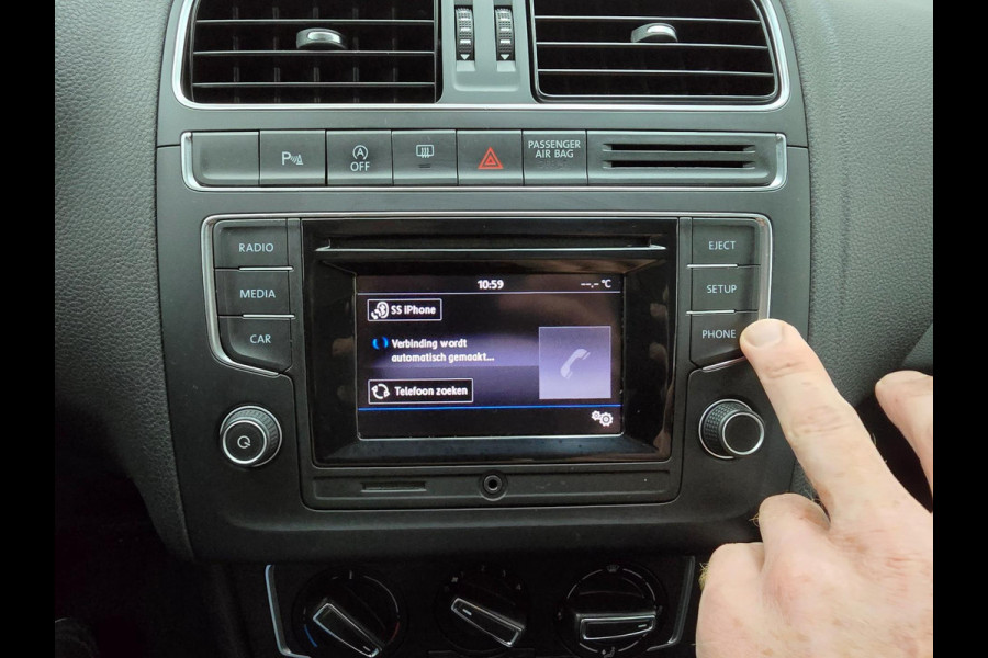 Volkswagen Polo Occasion 1.2 TSI Comfortline automaat | Parkeersensoren | Cruisecontrol | Tweedehands Volkswagen Polo antraciet