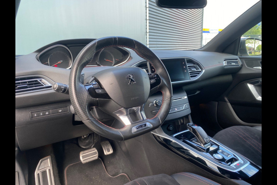Peugeot 308 BWJ 2018 | 1.6 GT 225PK AUTOMAAT | CLIMA | NAVI | CRUISE | LED | 18'' LMV | PDC | CARPLAY | CAMERA |