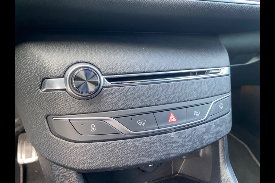 Peugeot 308 BWJ 2018 | 1.6 GT 225PK AUTOMAAT | CLIMA | NAVI | CRUISE | LED | 18'' LMV | PDC | CARPLAY | CAMERA |