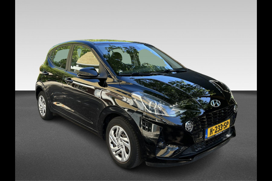Hyundai i10 1.0 Premium Model 2021!