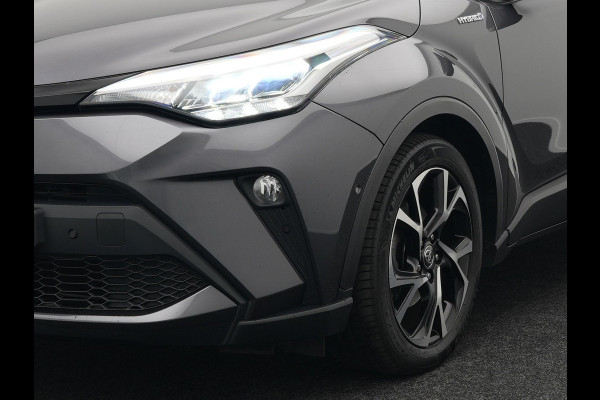 Toyota C-HR 2.0 Hybrid Dynamic 184pk | Dode Hoek | Camera | Carplay | Stoelen/Stuur Verwarming | DAB | Led | Keyless | 18"L.M |