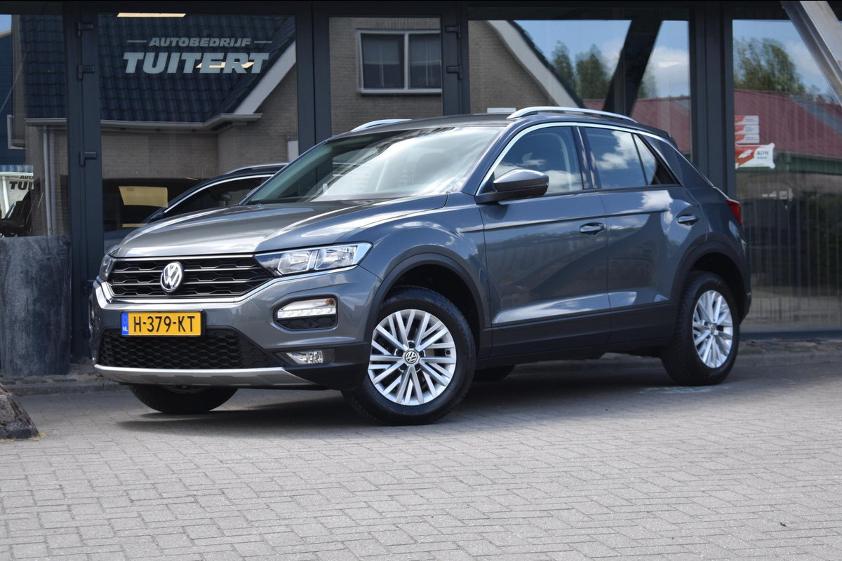 Volkswagen T-Roc 1.0 TSI | CAMERA | APPLE CARPLAY | ANDROID AUTO | NAVIGATIE | ADAPT. CRUISE CONTROLE | CLIMATE CONTROLE | NAP Volkswagen T-Roc 1.0 TSI | CAMERA | APPLE CARPLAY | ANDROID AUTO | NAVIGATIE | ADAPT. CRUISE CONTROLE | CLIMATE CONTROLE | NAP