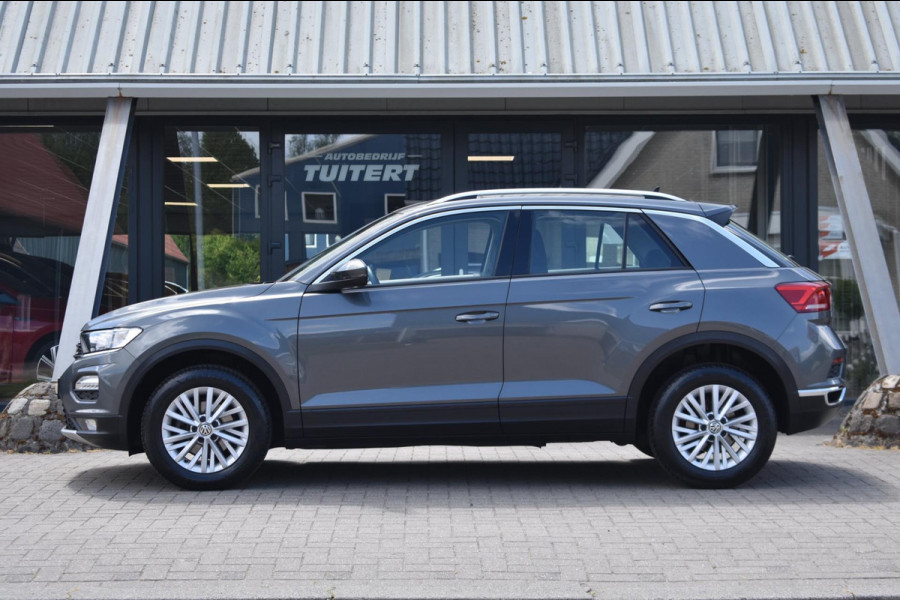 Volkswagen T-Roc 1.0 TSI | CAMERA | APPLE CARPLAY | ANDROID AUTO | NAVIGATIE | ADAPT. CRUISE CONTROLE | CLIMATE CONTROLE | NAP