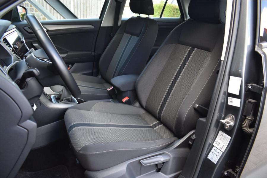Volkswagen T-Roc 1.0 TSI | CAMERA | APPLE CARPLAY | ANDROID AUTO | NAVIGATIE | ADAPT. CRUISE CONTROLE | CLIMATE CONTROLE | NAP