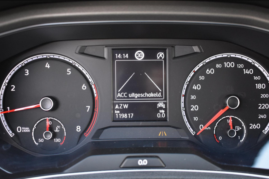 Volkswagen T-Roc 1.0 TSI | CAMERA | APPLE CARPLAY | ANDROID AUTO | NAVIGATIE | ADAPT. CRUISE CONTROLE | CLIMATE CONTROLE | NAP